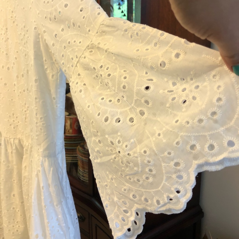 WHITE EYELET DRESS - Picture 6 of 9